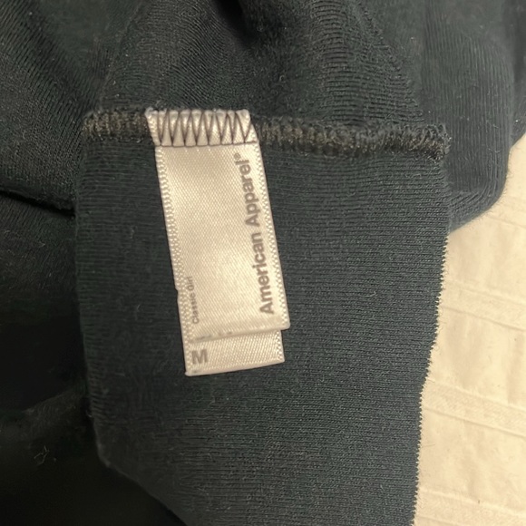 American apparel mini skirt - Picture 3 of 3